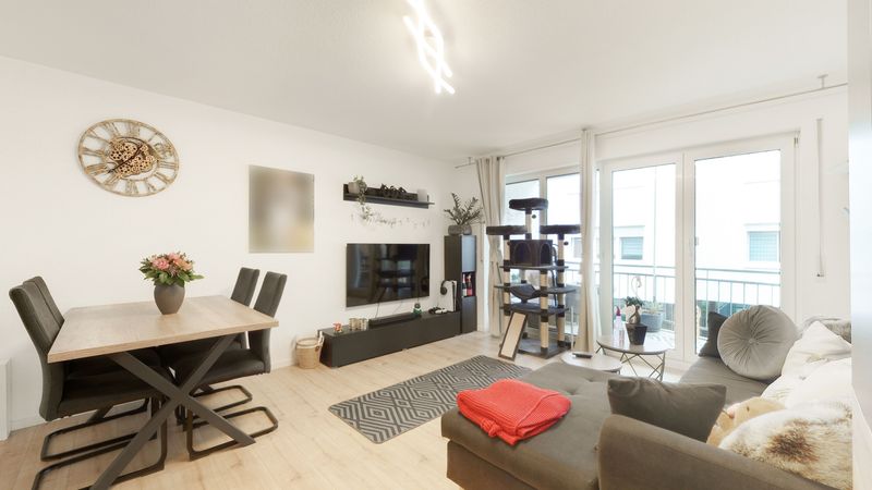 Moderne 2-Zimmer-Wohnung mit EBK & TG Stellplatz in bester Lage